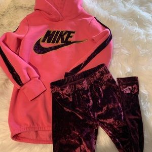 Girls matching Nike set